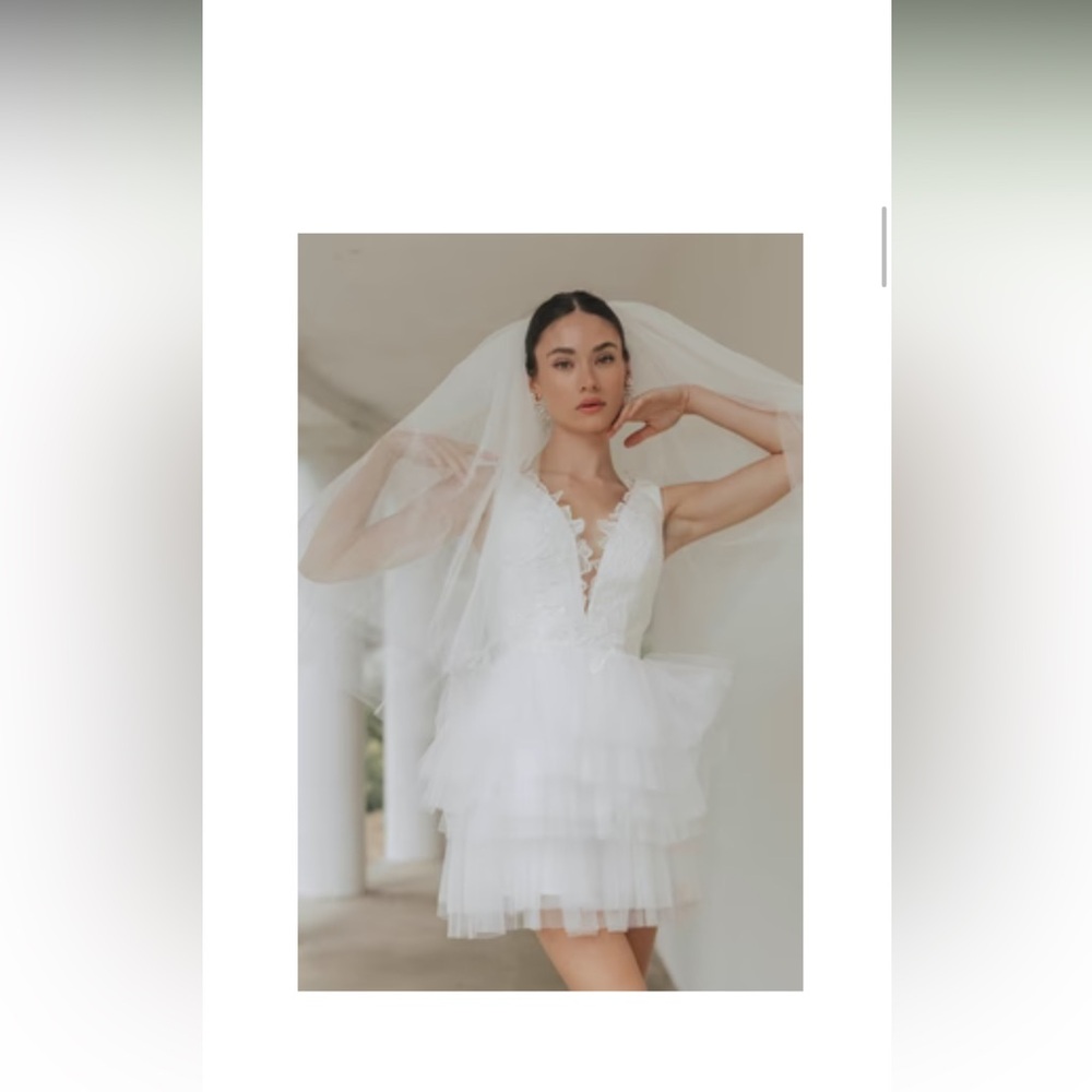 Untamed Petals White Lace and Tulle Dress